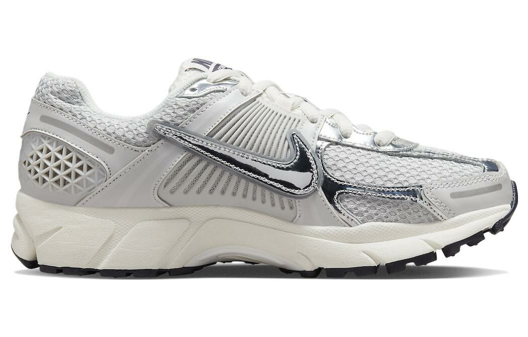 【代購】Nike Zoom Vomero 5 Photon Dust Metallic Silver Women's