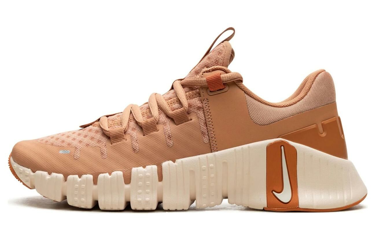 【代購】Nike Free Metcon 5 Amber Brown Campfire Orange Women's