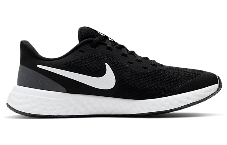 【代購】Nike Revolution 5 'Black White' GS