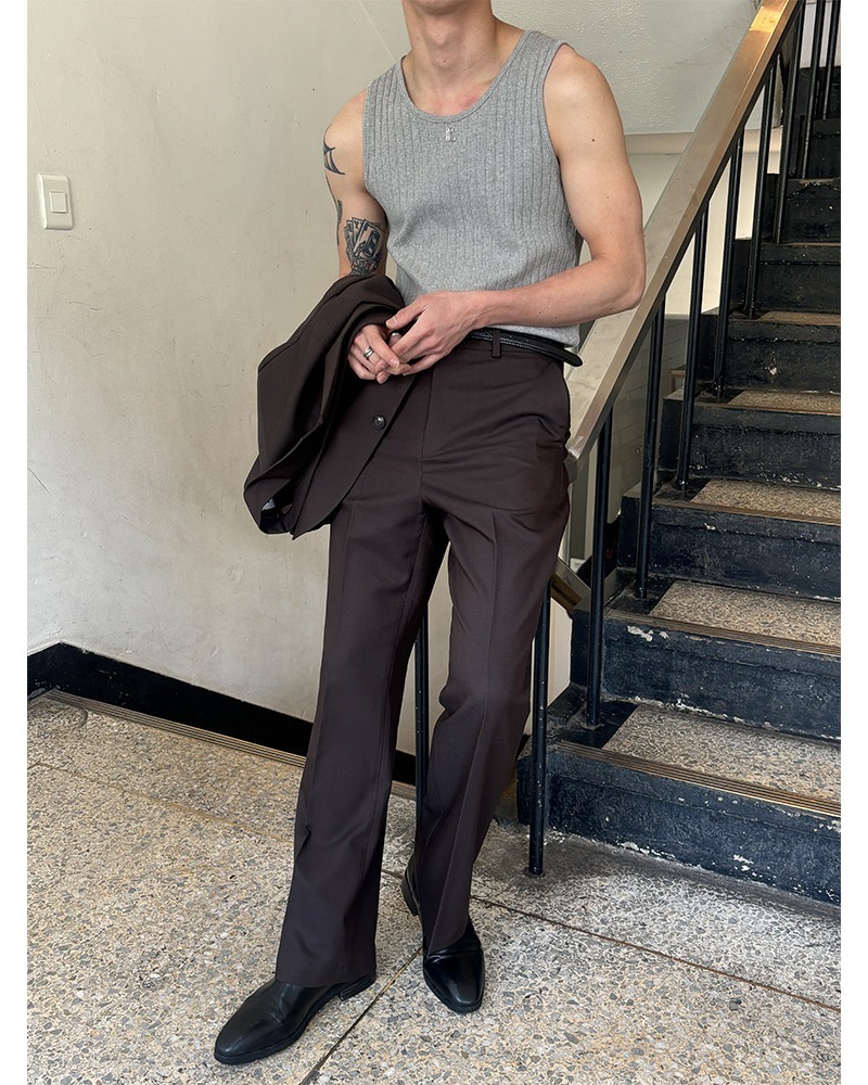 貝朗喇叭西裝褲