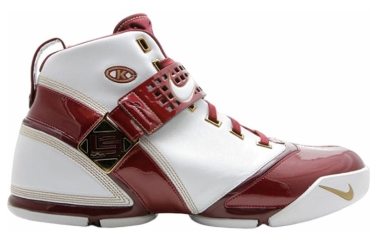 【代購】Nike LeBron 5 Christ The King Home