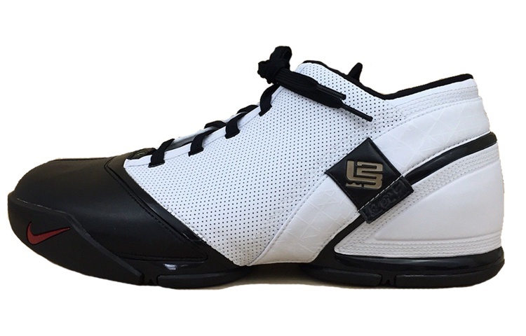 【代購】Nike LeBron Low 5 Remix