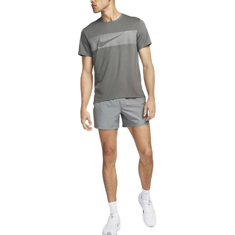 【代購】Nike Form Men's Dri FIT 5' Unlined Versatile Shorts