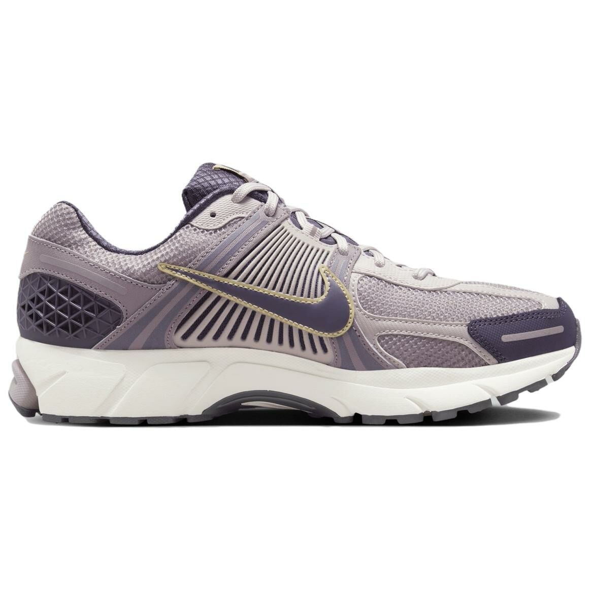 【代購】Nike Air Zoom Vomero 5 'Platinum Violet'
