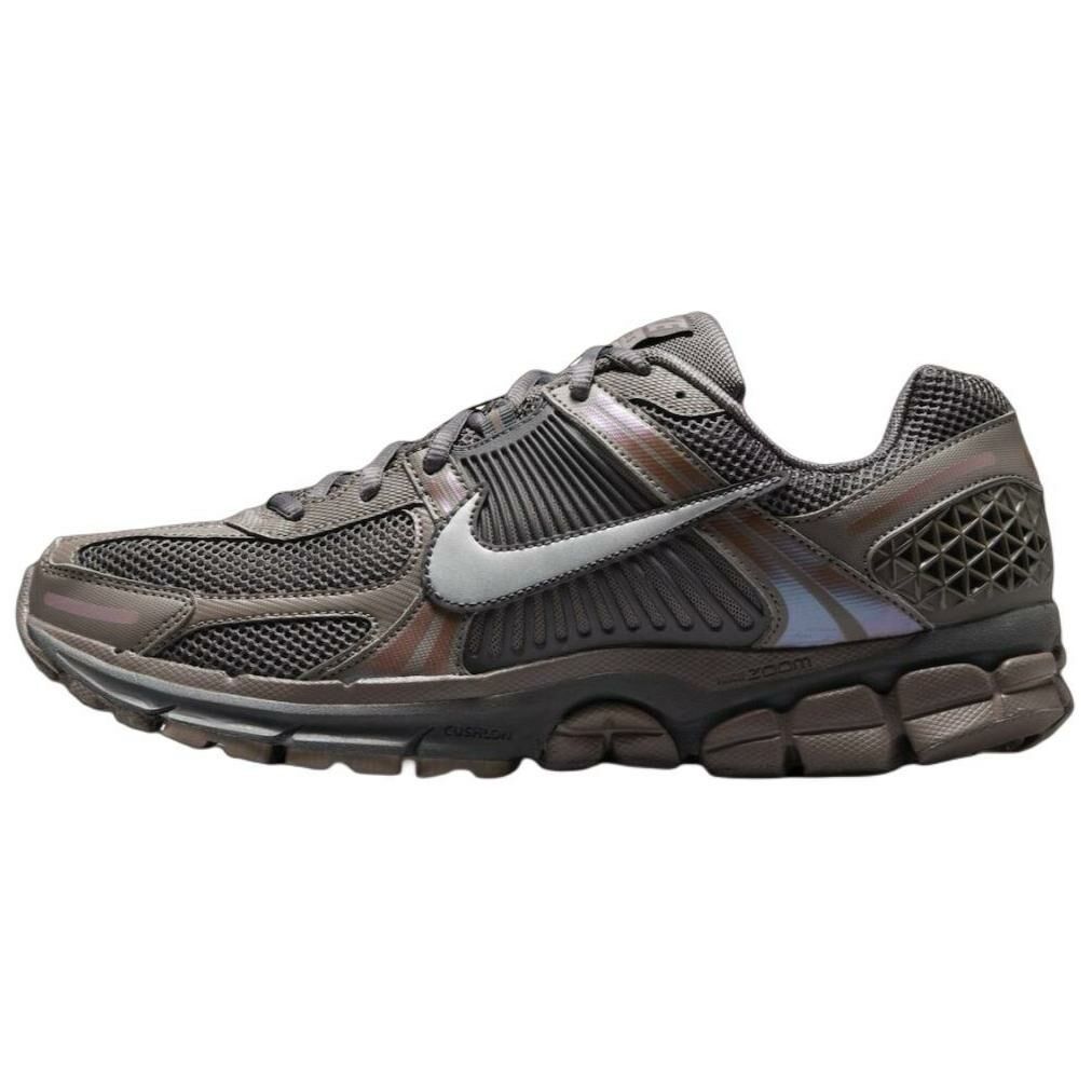 【代購】Nike Zoom Vomero 5 Cave Stone