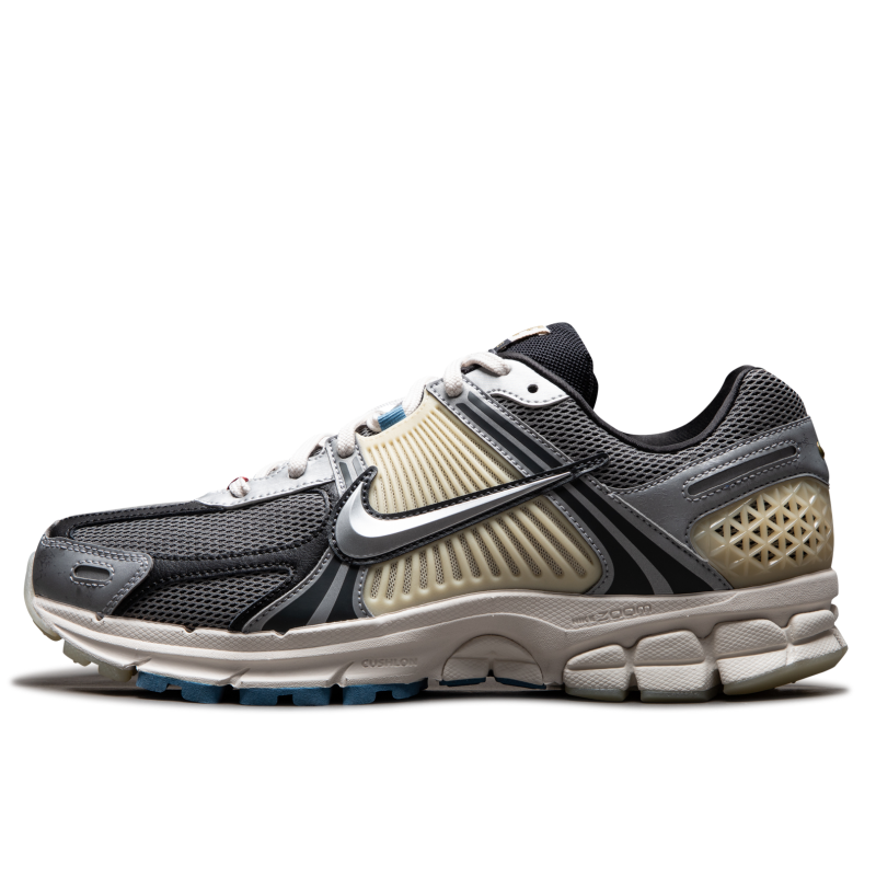 【代購】Nike Zoom Vomero 5 Cheung Ka Long Don't Lose Your Way