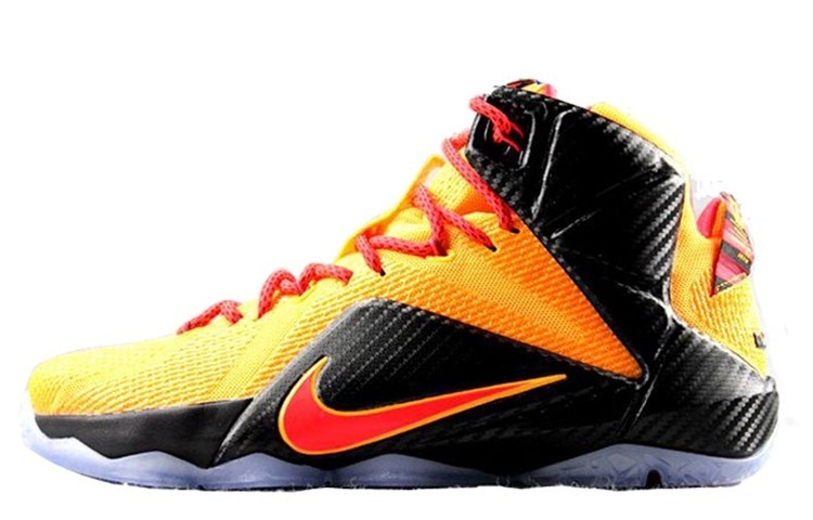 【代購】Nike Lebron 12 Basketball Shoes Men Mid-Top Black/Yellow
