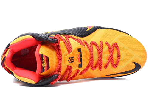 【代購】Nike Lebron 12 Basketball Shoes Men Mid-Top Black/Yellow