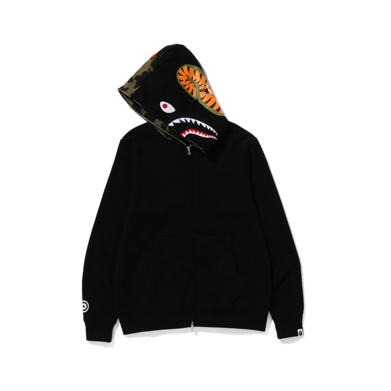 【代購】A BATHING APE X Ovo Woodland Camo Shark Reversible Full Zip Hoodie