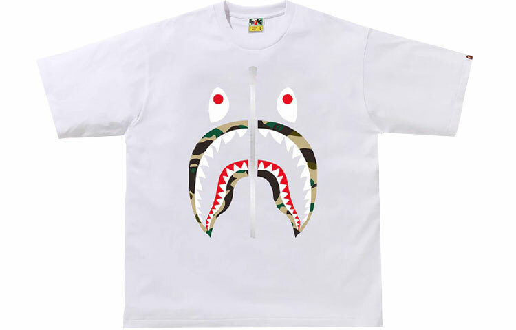 【代購】A BATHING APE 1st Camo Shark Tee SS22
