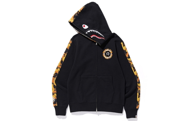 【代購】A BATHING APE X Xo Shark Zip Up Hoodie