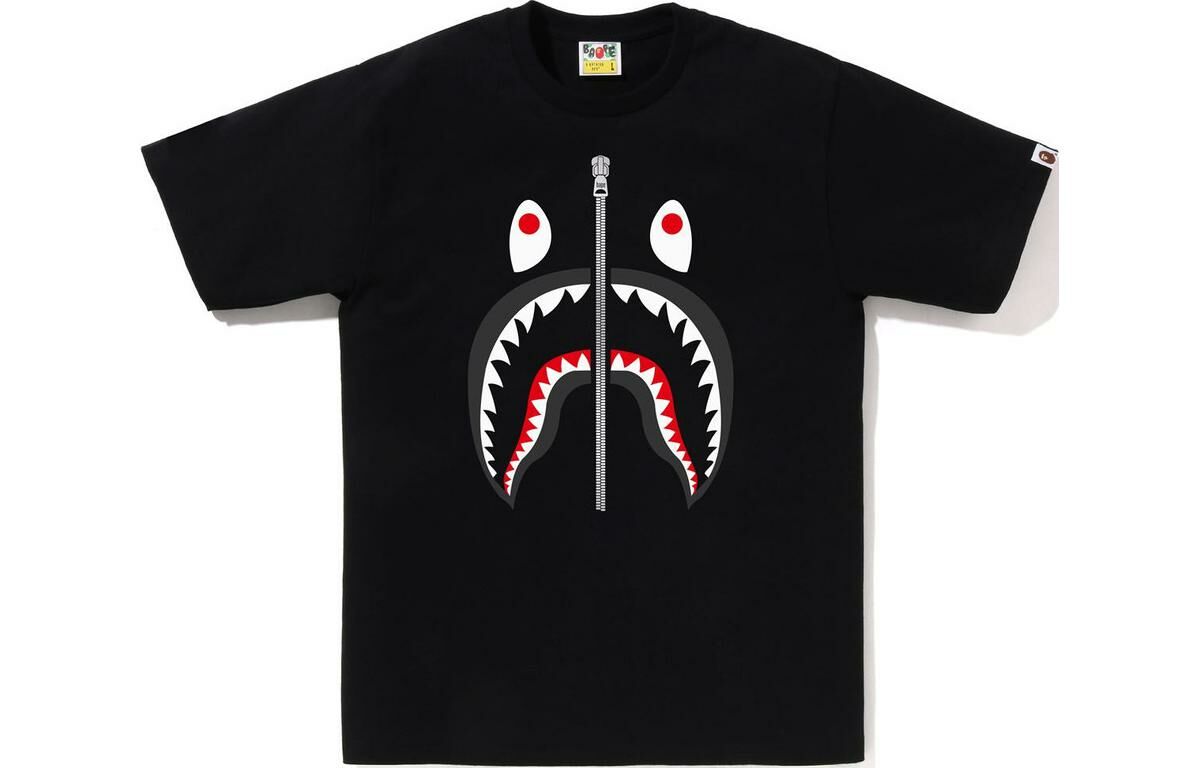 【代購】A BATHING APE Reflector 1st Camo Shark Tee