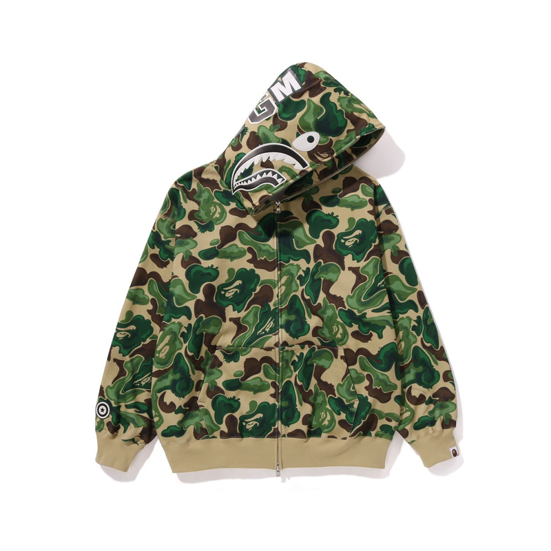 【代購】A BATHING APE® FW23 Art Camo Shark Zip-front Hoodie