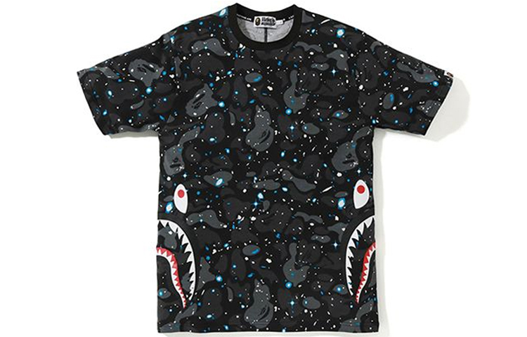 【代購】A BATHING APE Space Camo Side Shark Tee