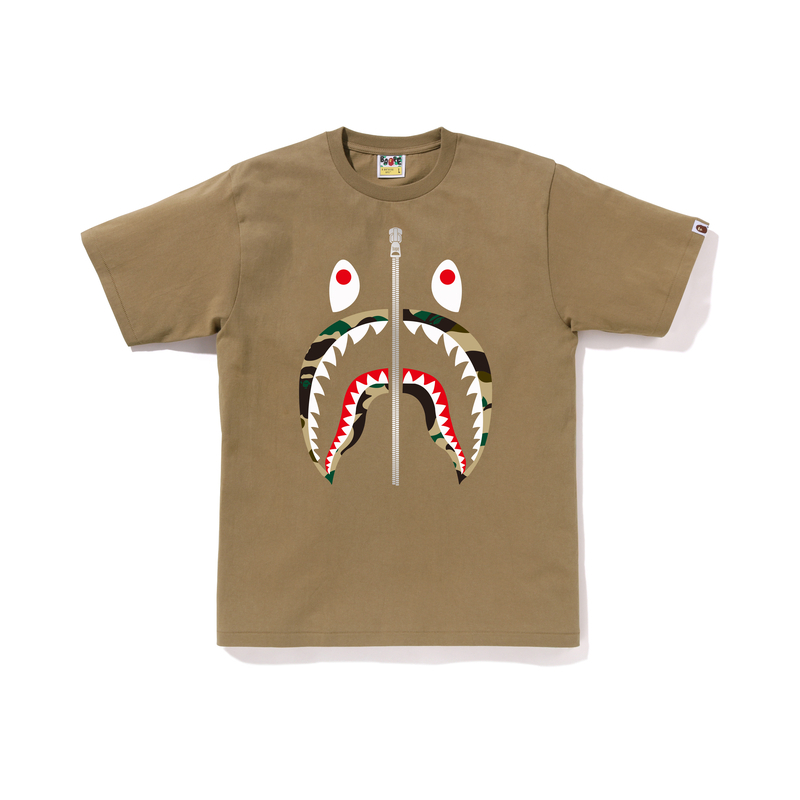 【代購】A BATHING APE Desert Camo Shark Tee