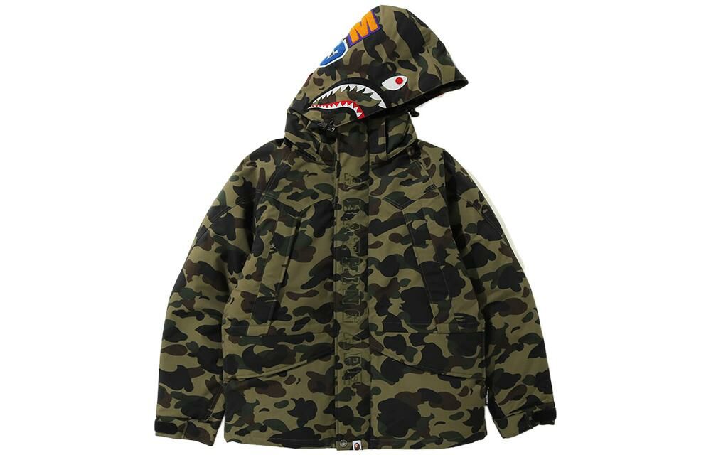 【代購】A BATHING APE 1st Camo Shark Snowboard Down Jacket