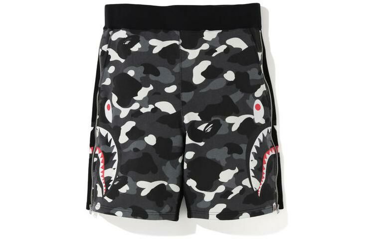 【代購】A BATHING APE City Camo Side Shark Sweat Shorts