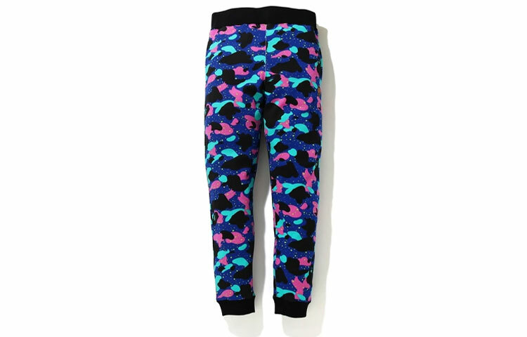 【代購】A BATHING APE X Kid Cudi Camo Slim Sweatpants