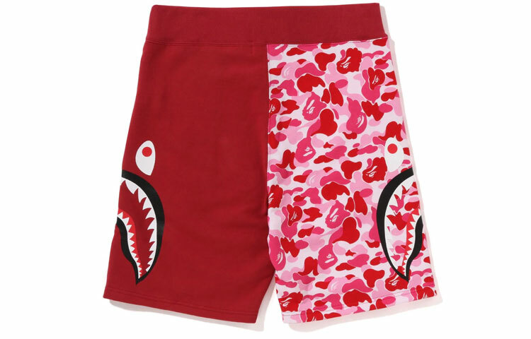 【代購】A BATHING APE Abc Camo Side Shark Sweat Shorts