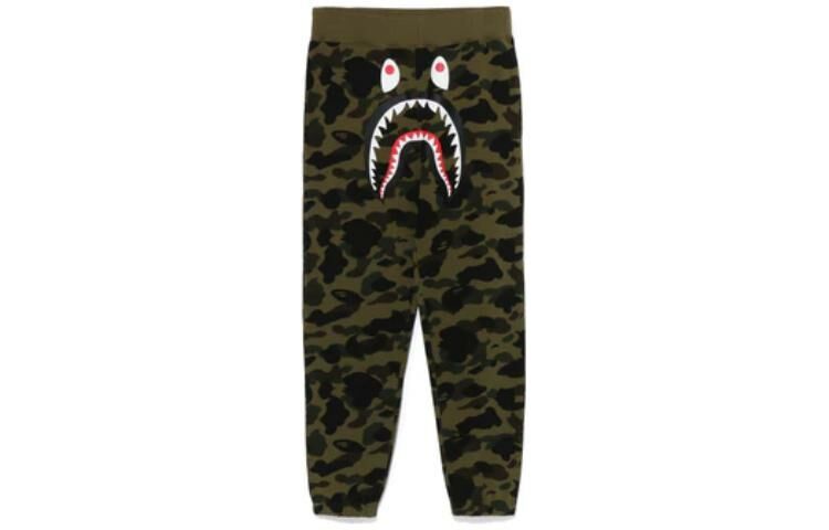 【代購】A BATHING APE 1st Camo Wide Fit Shark Sweatpants