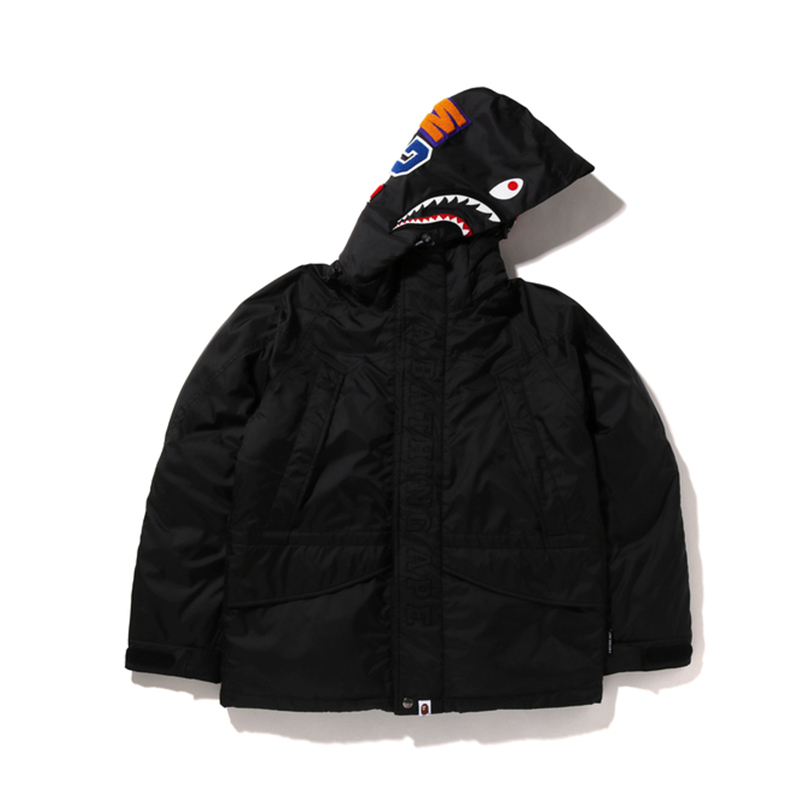 【代購】A BATHING APE Shark Snowboard Down Jacket