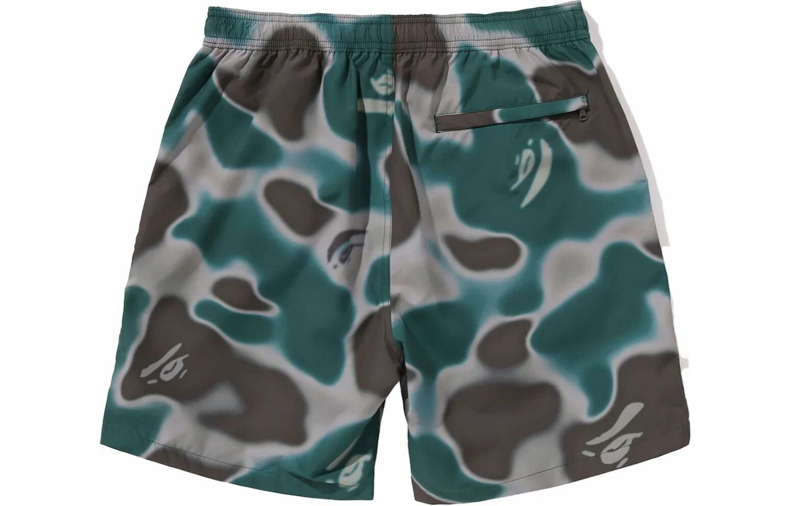 【代購】A BATHING APE Liquid Camo Shark Sweat Shorts