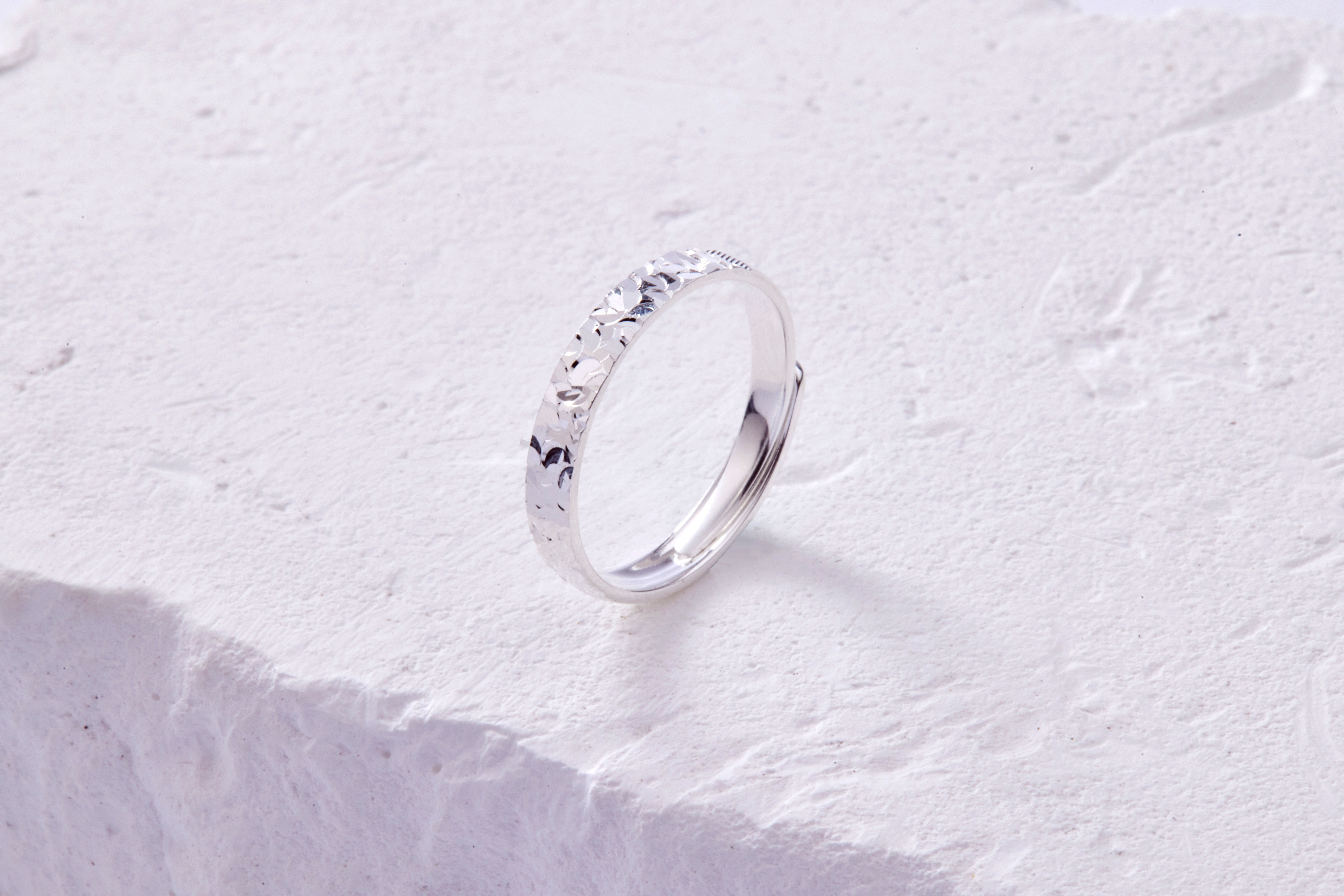 R1018 | 純銀切割亮面戒指