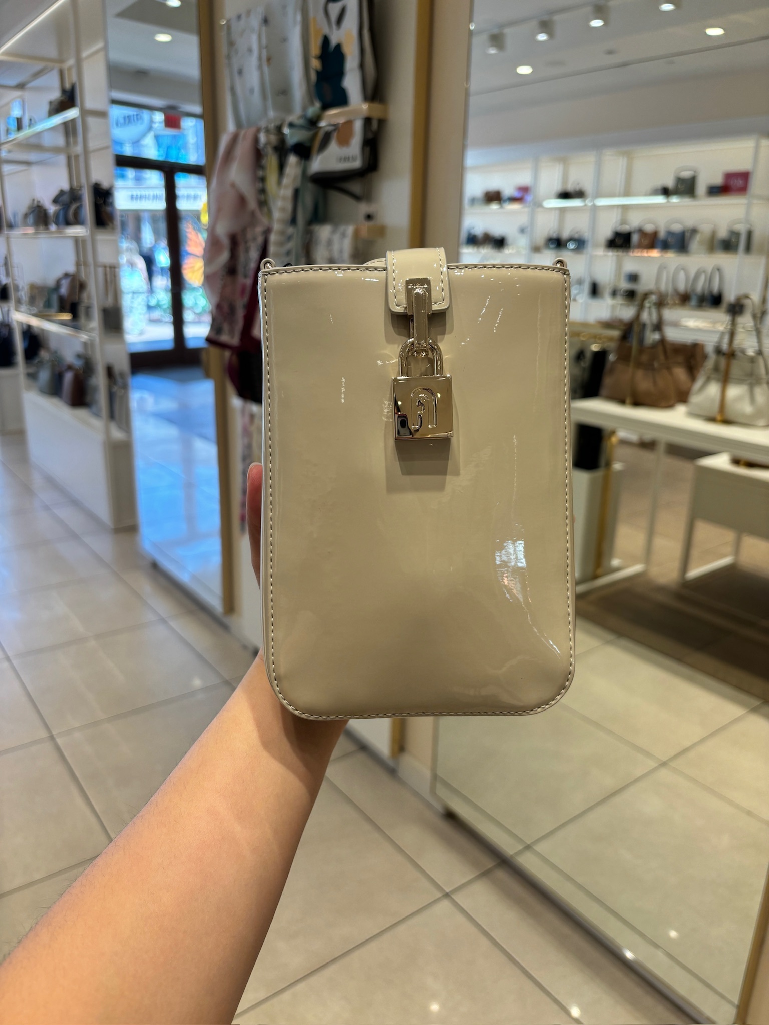 【現貨】FURLA G0429144 手機包