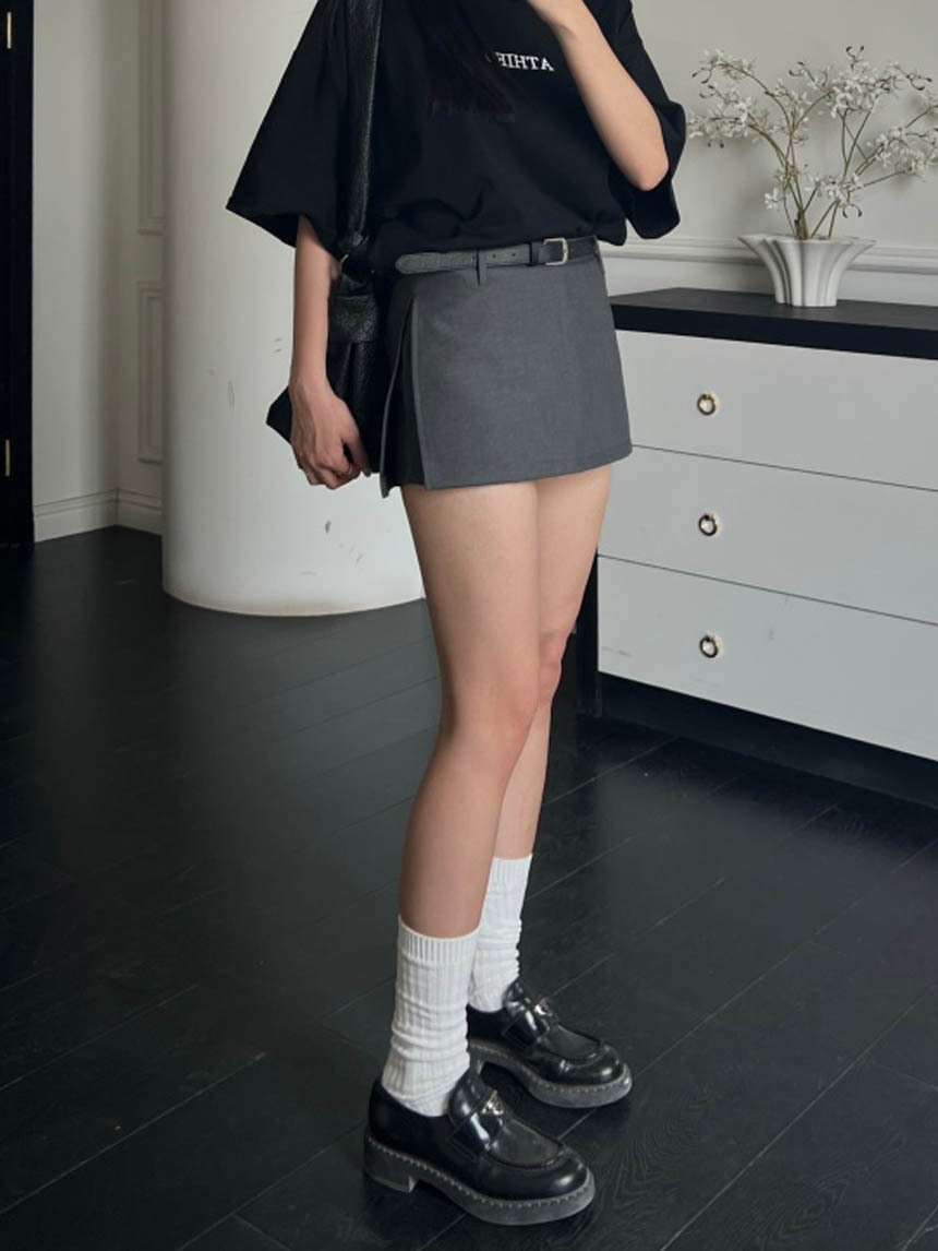 附皮帶雙開衩西裝褲裙*3色