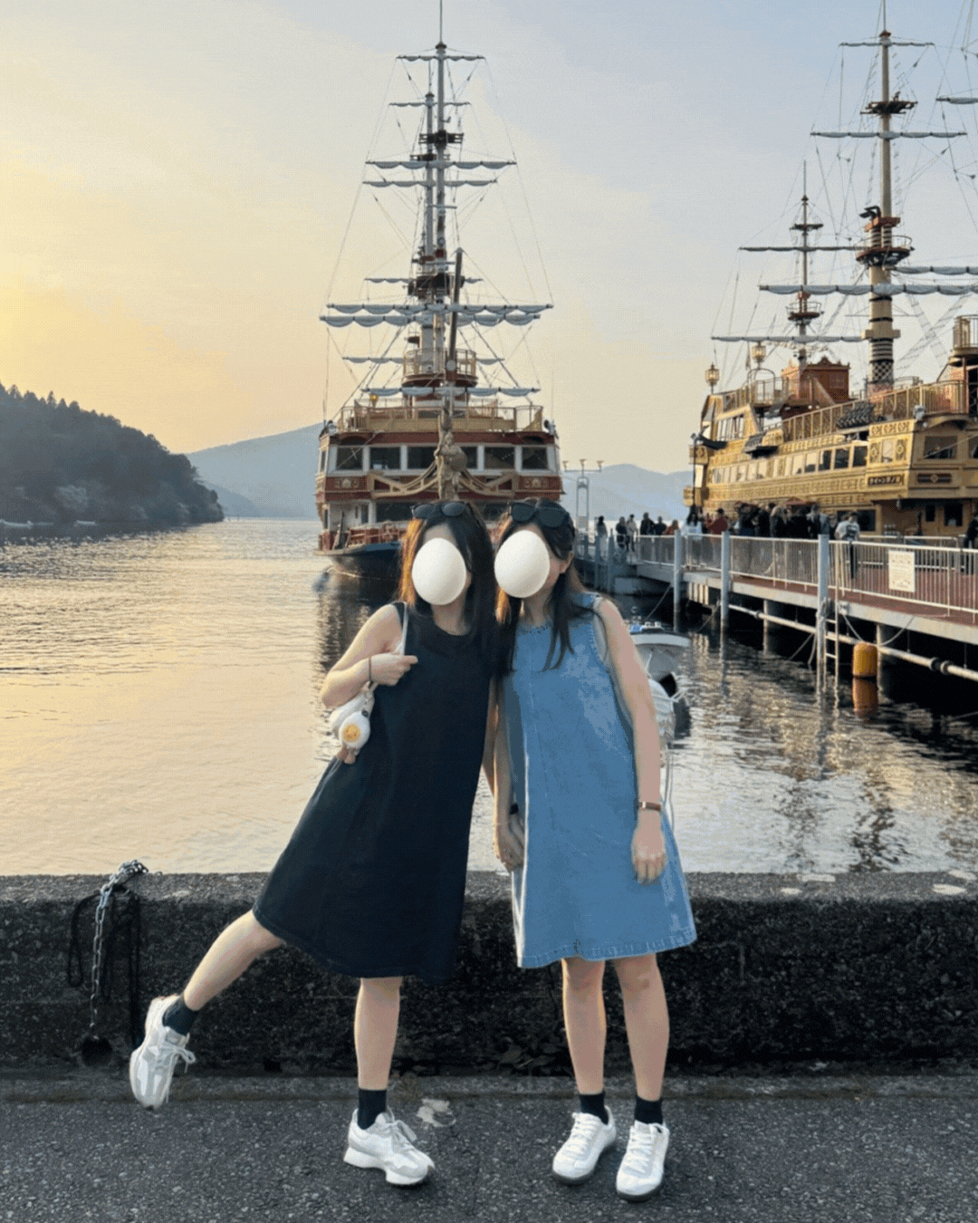 《KR》簡約後U領牛仔連身裙