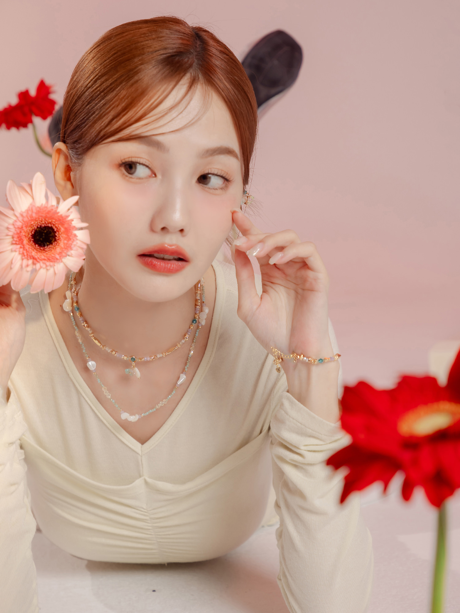 幻彩軟糖。MUCHAT手作14KGP天然貝殼透彩花葉項鍊