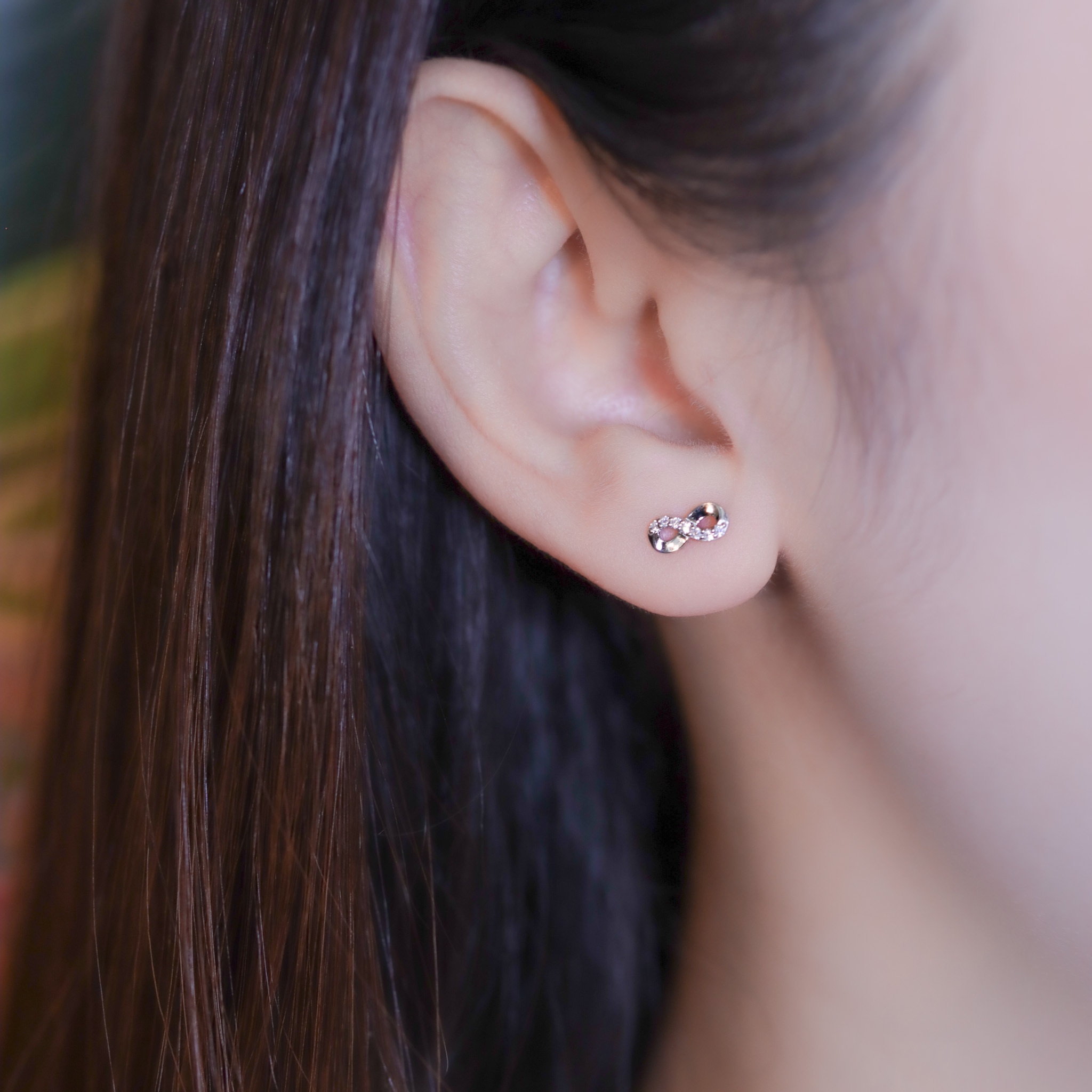 | 925純銀・白金 | 無止境耳環 | EA0974 |