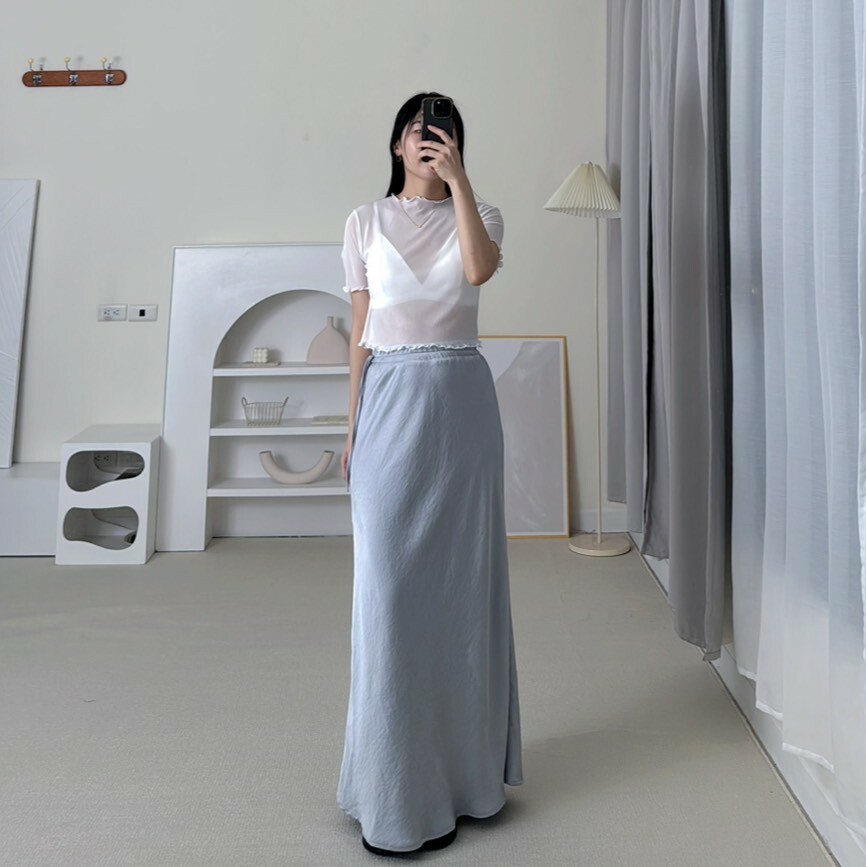 又是闆娘推爆氣質側綁帶緞面魚尾長裙（現貨）