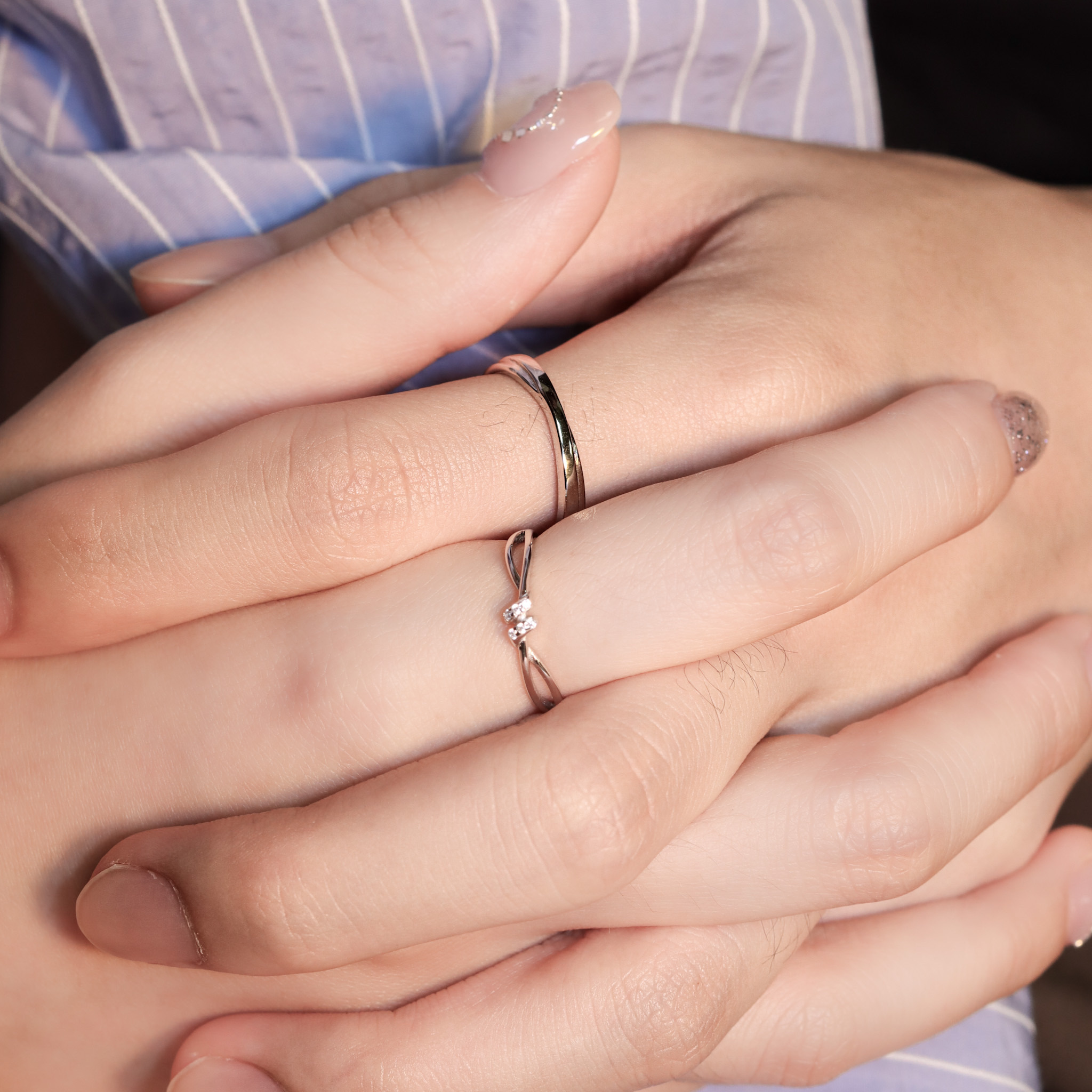 | 925銀・白金 | 手挽手情侶戒指 （男款 /女款）  | RI0821 |