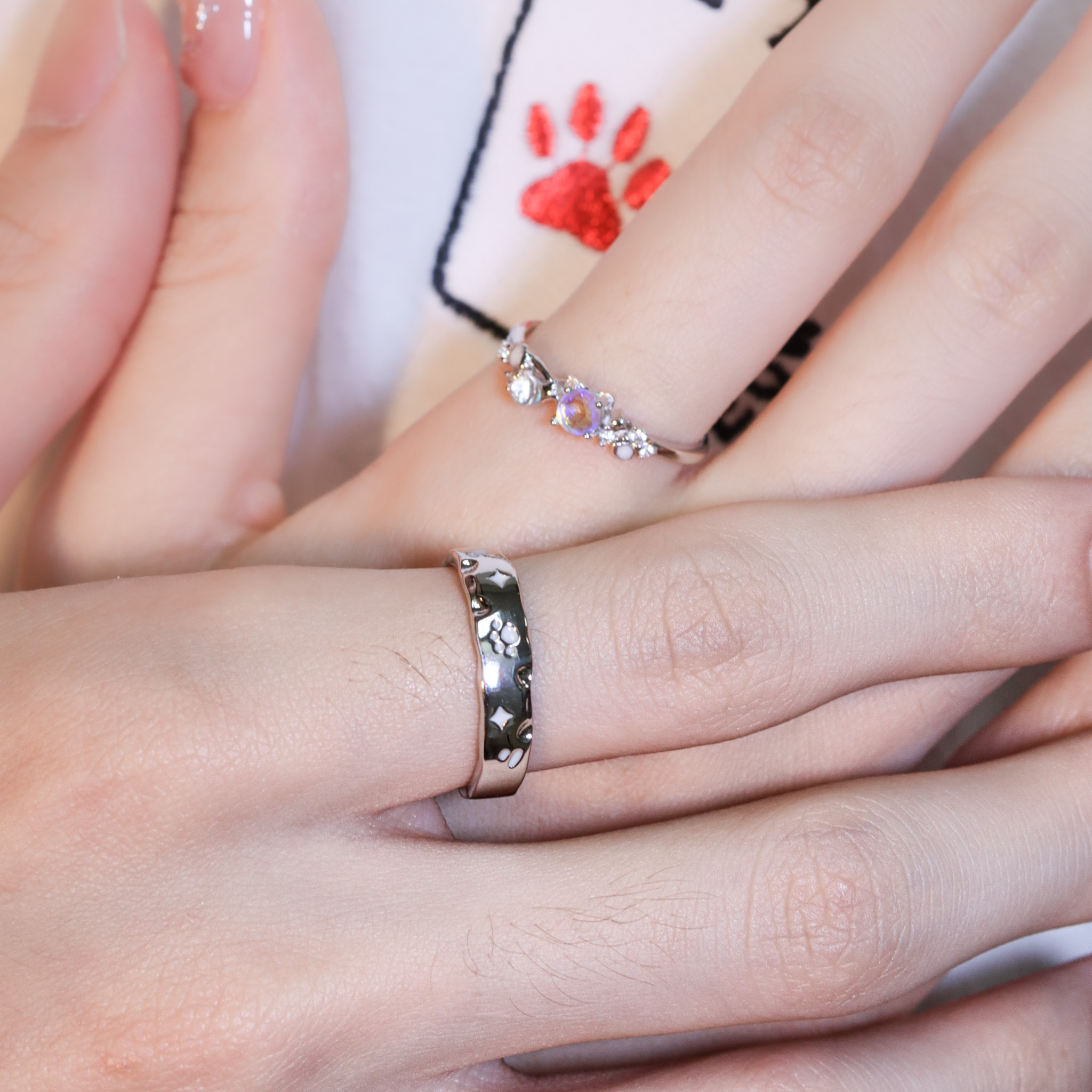 | 925純銀・ 厚鍍白金・琉璃 | 喵趣星意情侶戒指（男款/女款） | RI0834 |