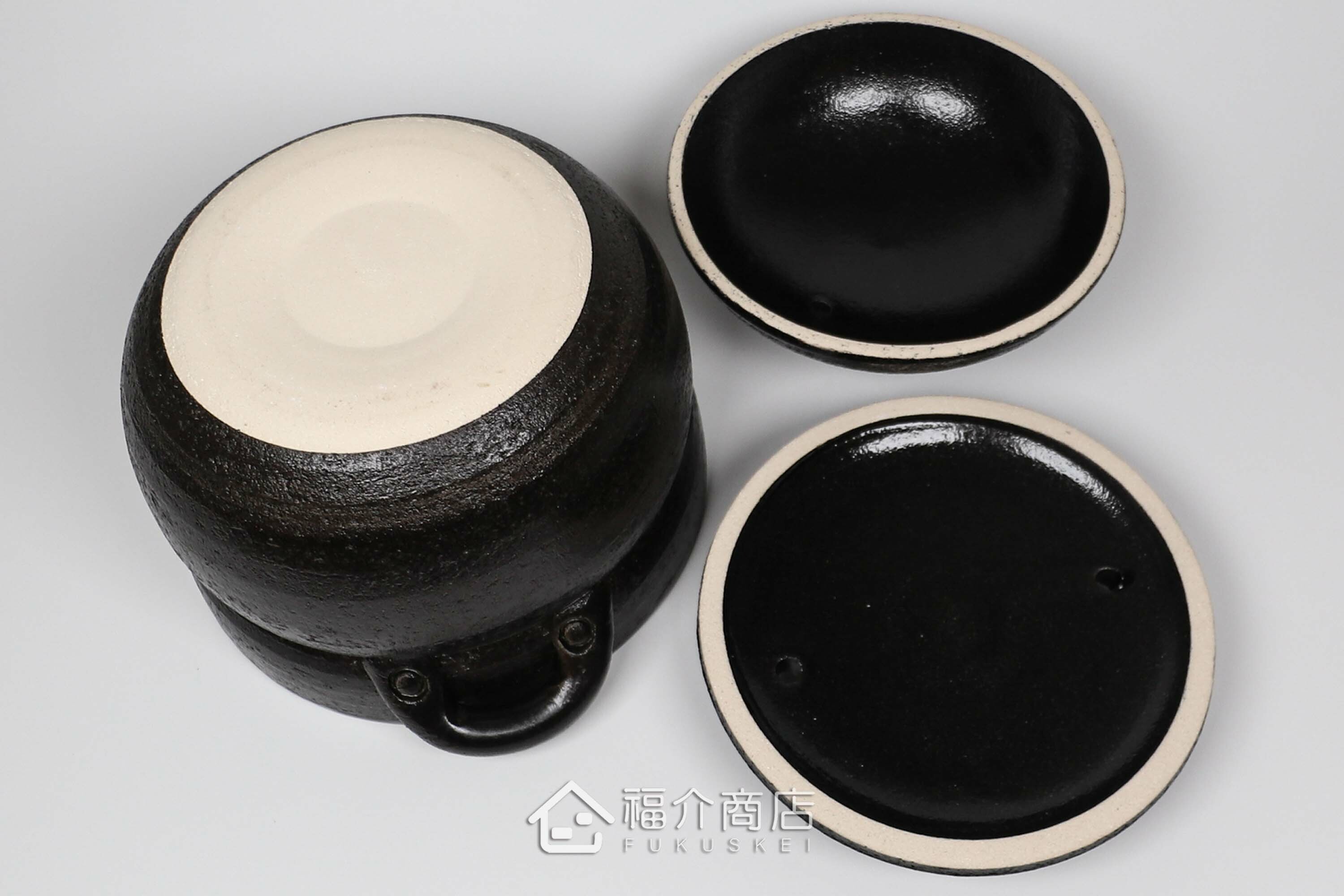 煮飯用陶瓷材質的飯鍋