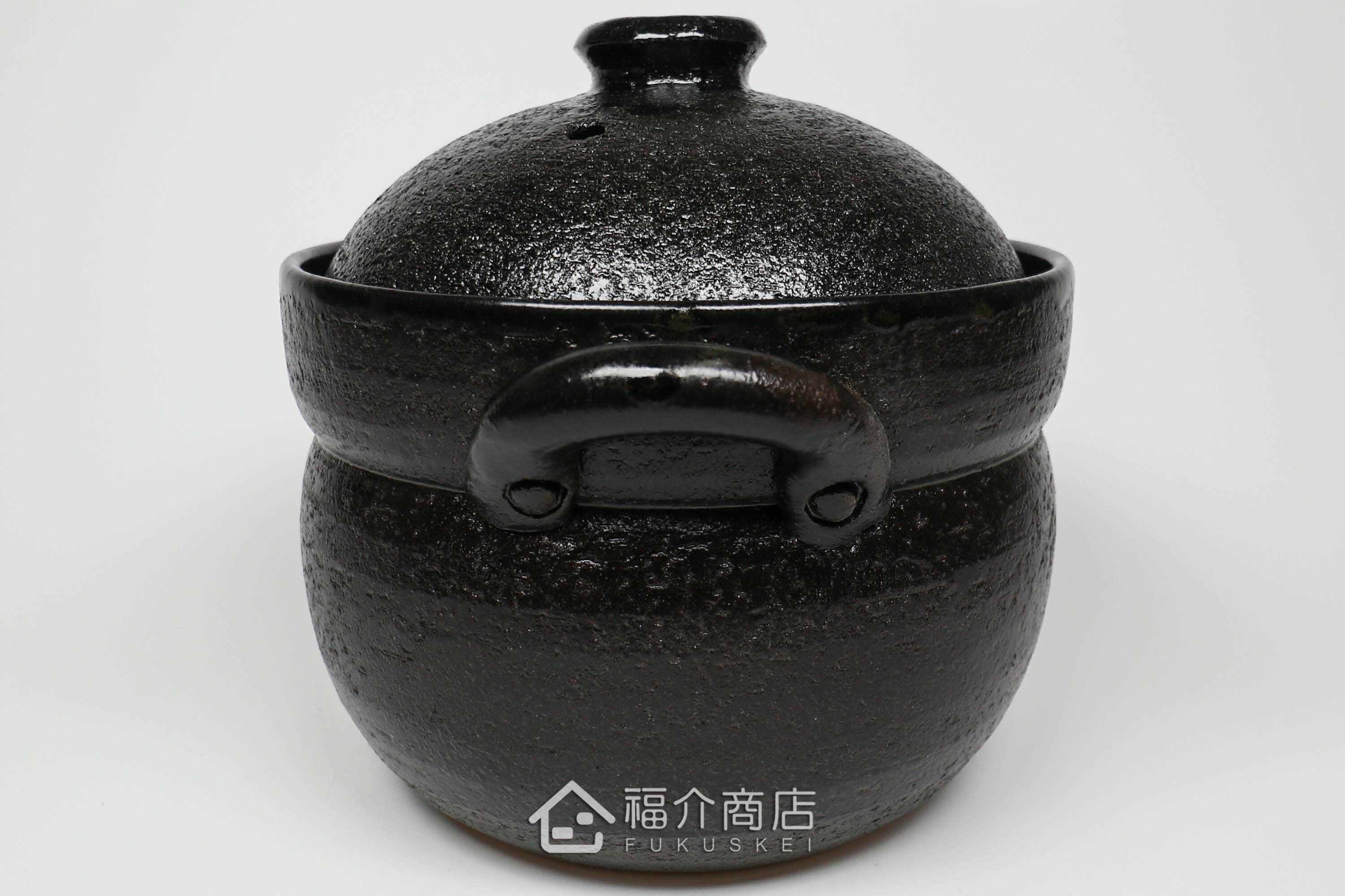 煮飯用陶瓷材質的飯鍋