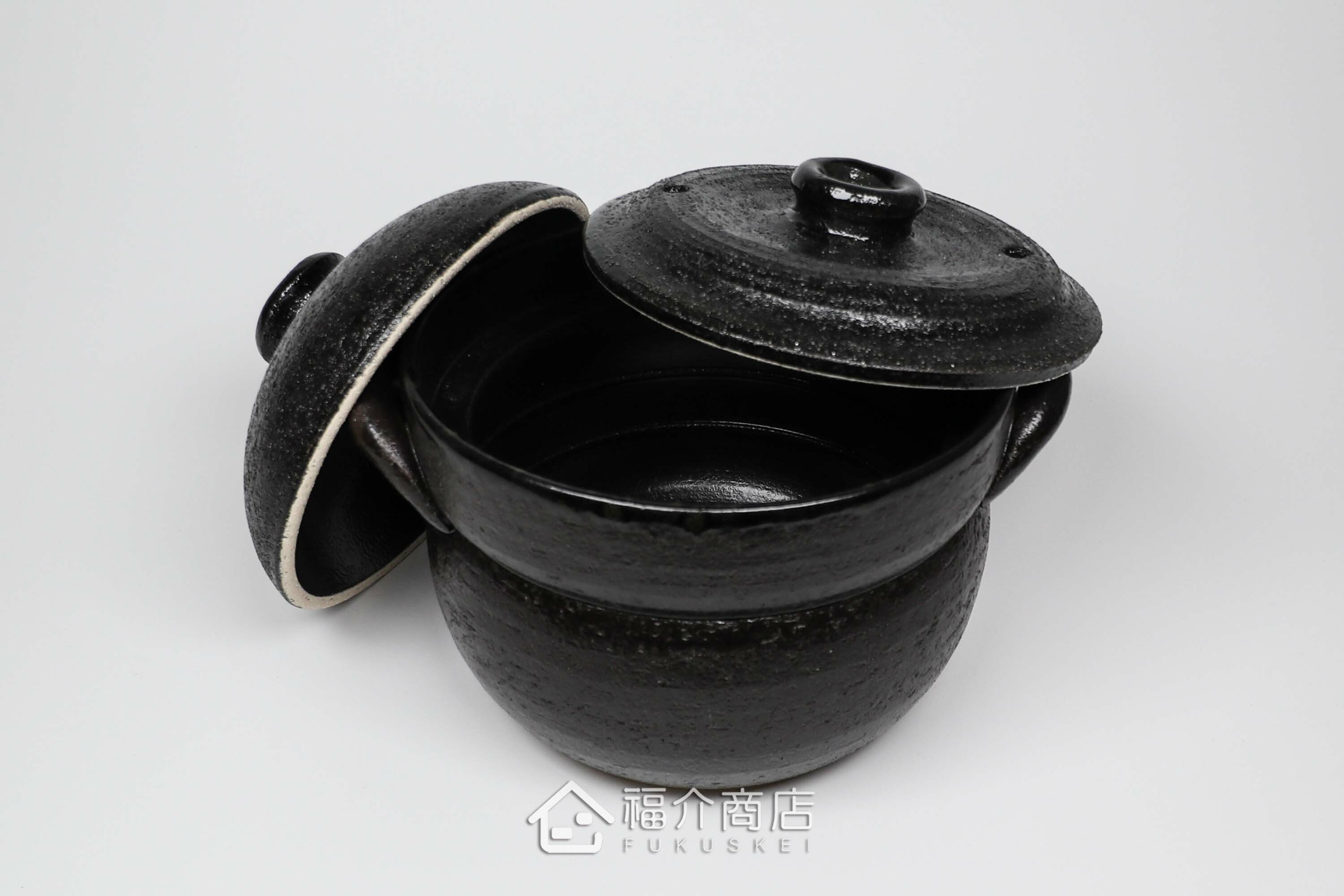 煮飯用陶瓷材質的飯鍋