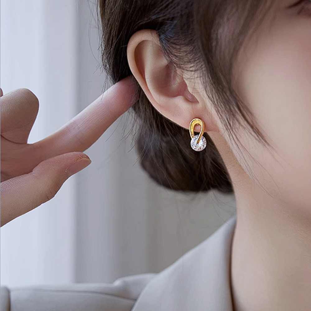 鑽石耳環 圈圈耳環 旋轉耳環 韓國耳環 歐美耳環 日系耳環 閨蜜耳環 氣質耳環 韓國飾品 情人節禮物 生日禮物 028