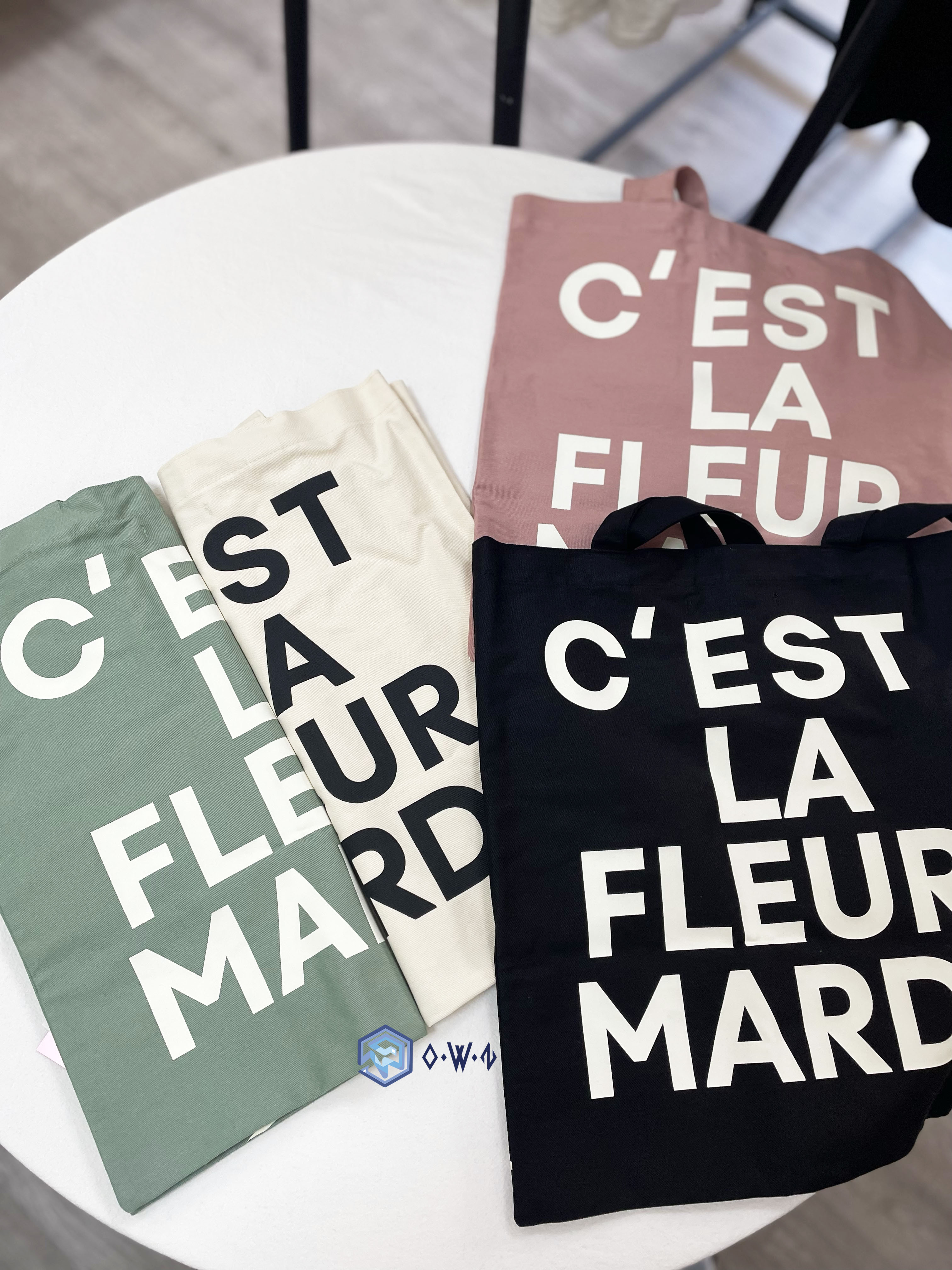 【OWN】Mardi Mercredi CANVAS BAG FLOWER 帆布袋 花花 雛菊 提袋 肩背袋 帆布包 黑 米 粉 藍 綠