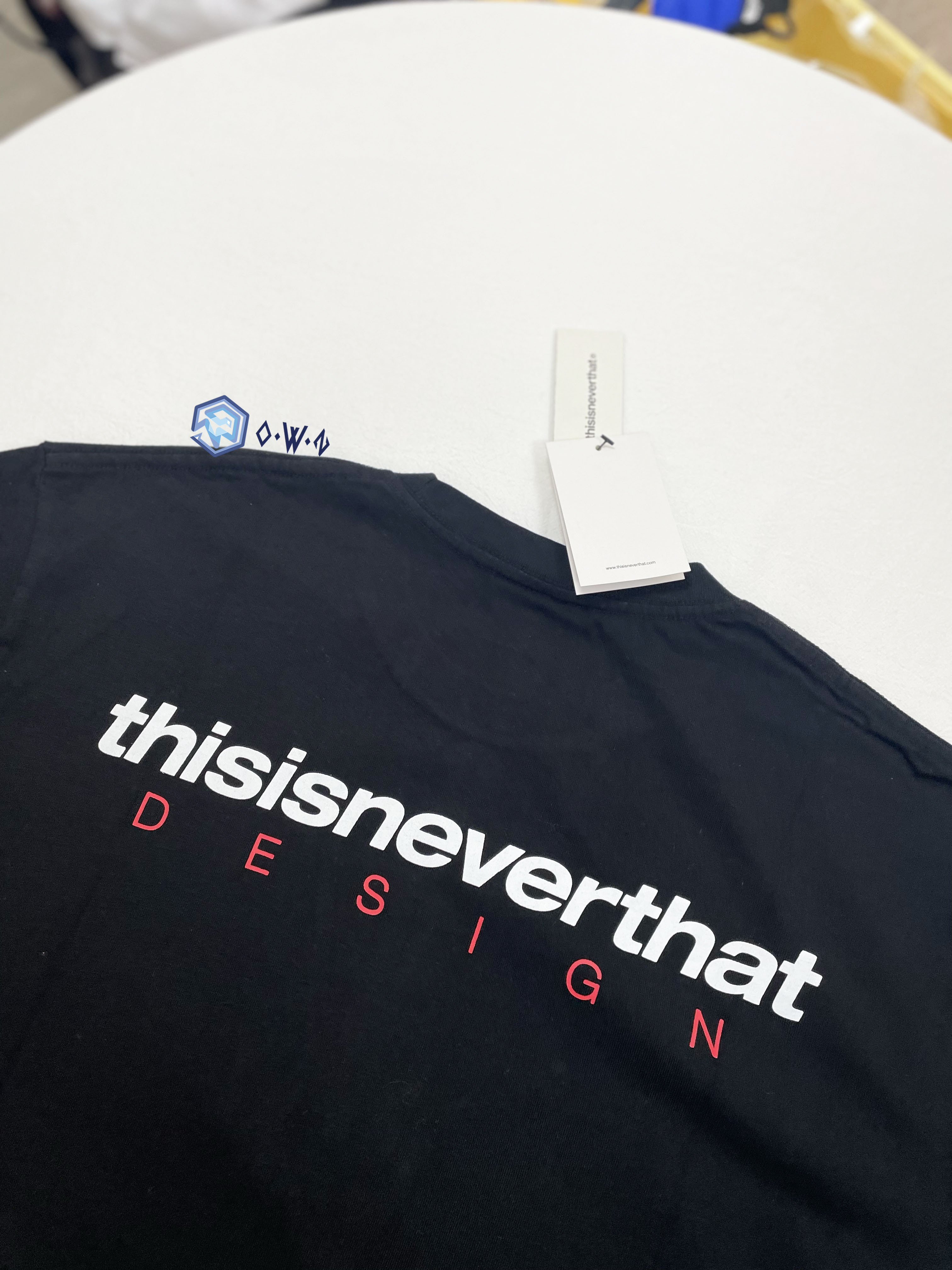 【OWN】Thisisneverthat 短袖上衣 經典字樣 胸前小字 不分男女 黑色 白色