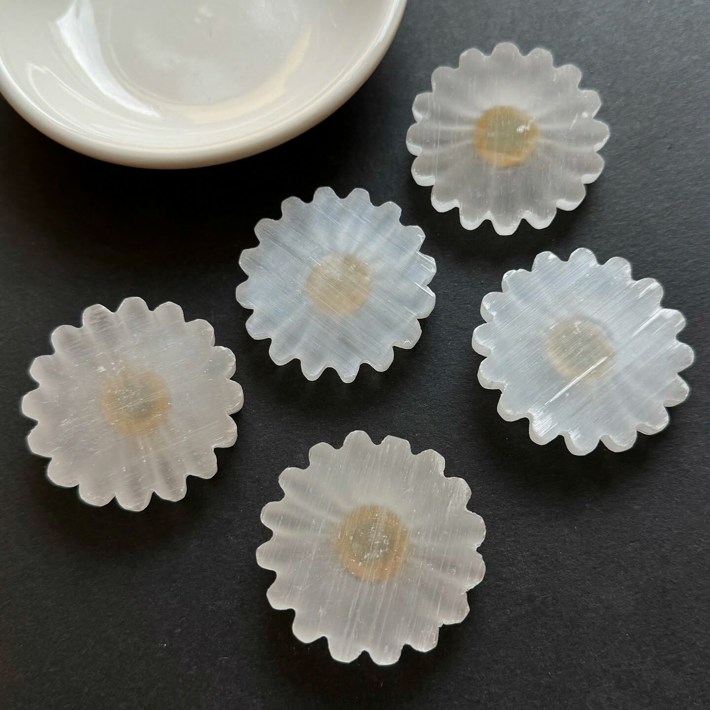 [原石] 透石膏 花