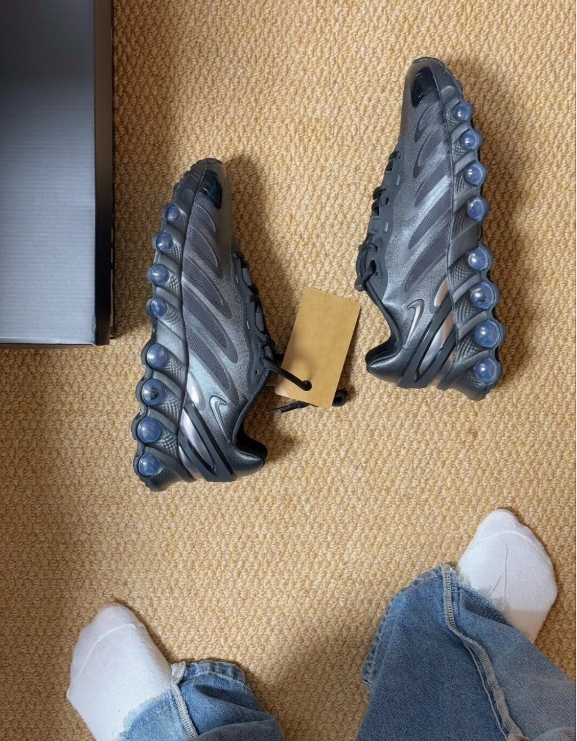 Nike Air Max DN8 黑魂跑鞋