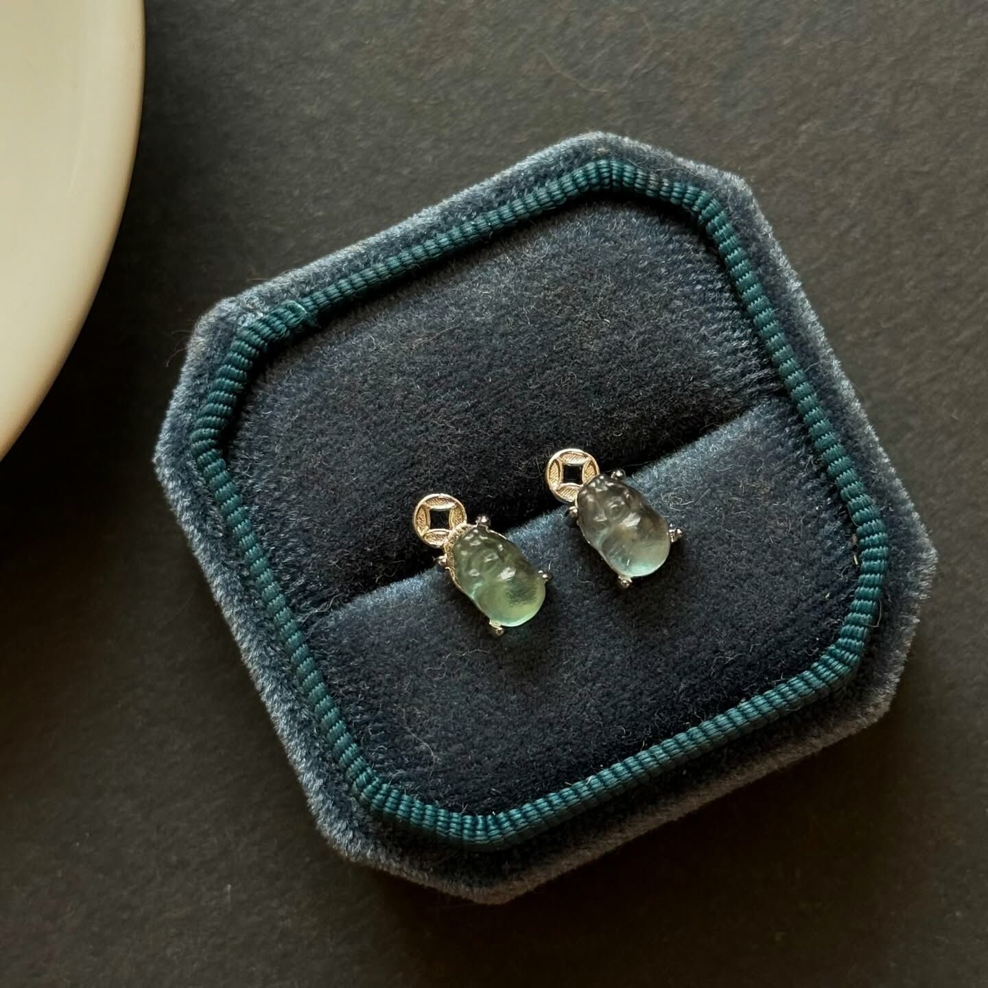 [原石] 螢石 貔貅 925銀耳環