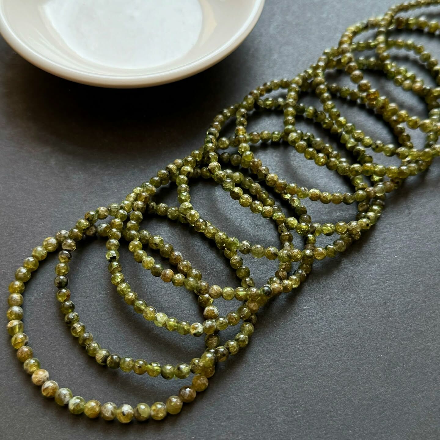 [原石] 綠石榴石 水晶手串