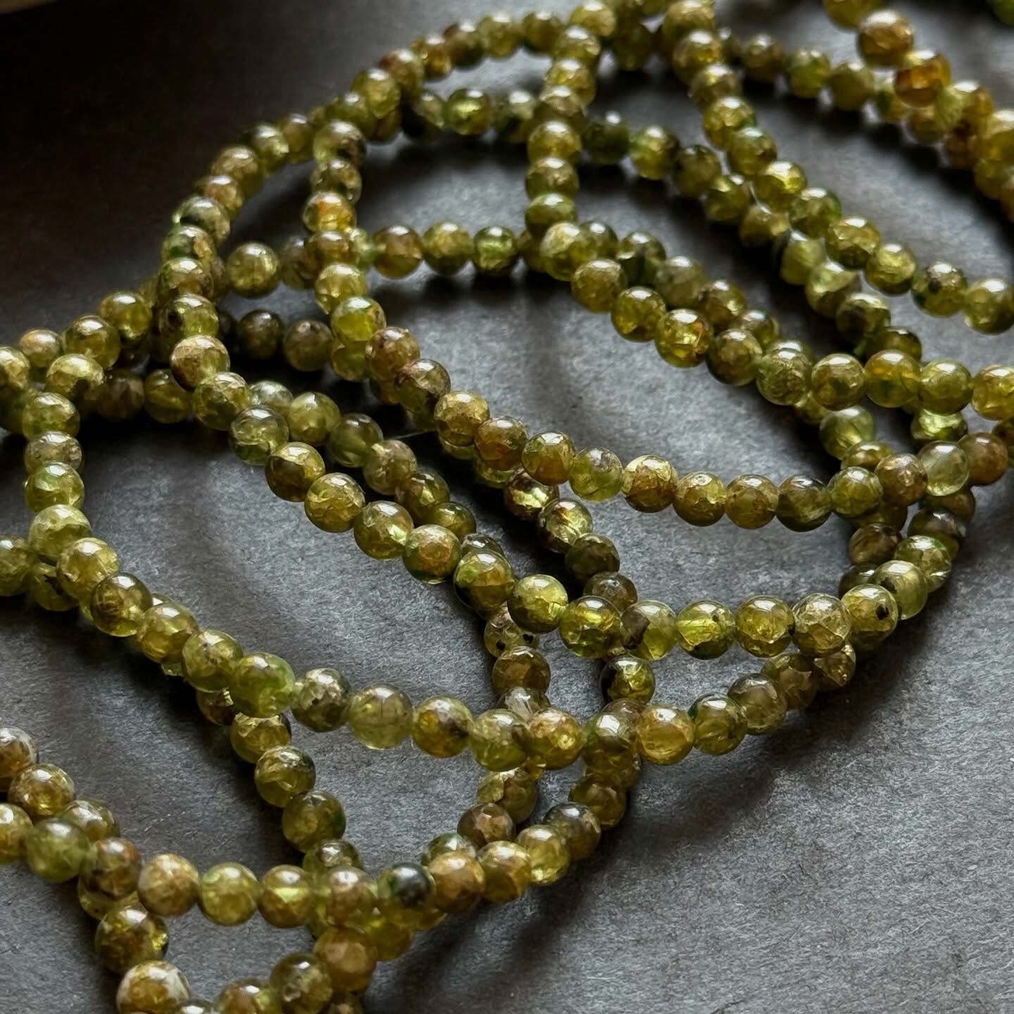 [原石] 綠石榴石 水晶手串