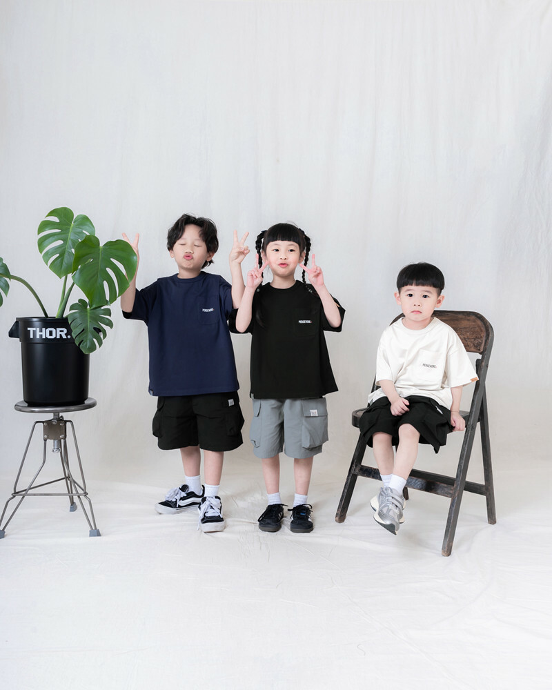 PERSEVERE 春夏童裝定番口袋T 黑/米白/深藍 25 S/S kids' T-shirt series Pocket Tee