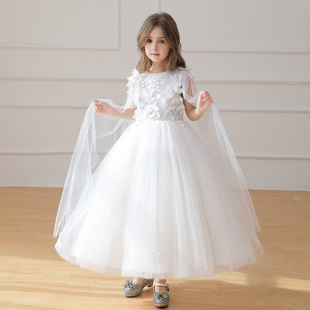 白色立體花朵披肩蓬蓬紗禮服裙