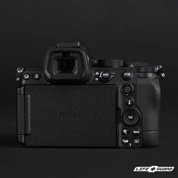 LIFE+GUARD 相機貼膜背面示意，適用 Nikon Z5II
