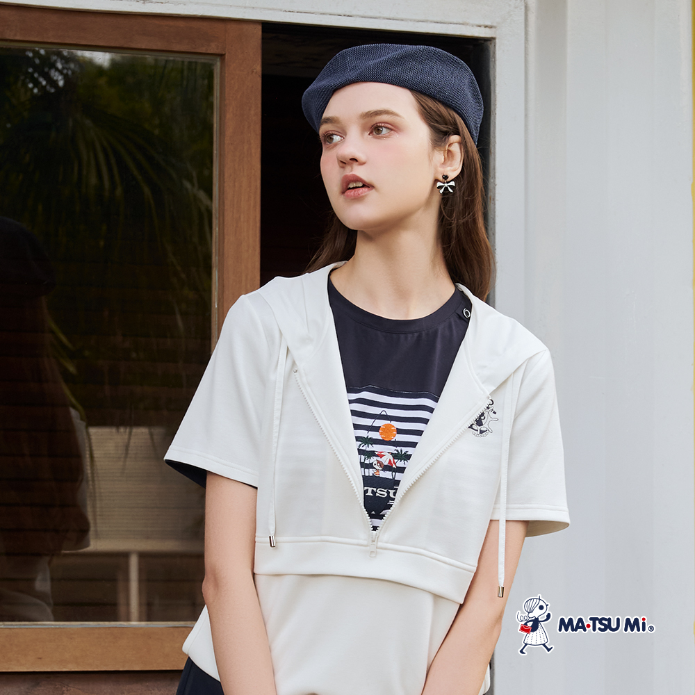 MA‧TSU Mi 海洋風條紋衝浪瑪娃繡花彈性上衣(紅.深藍)